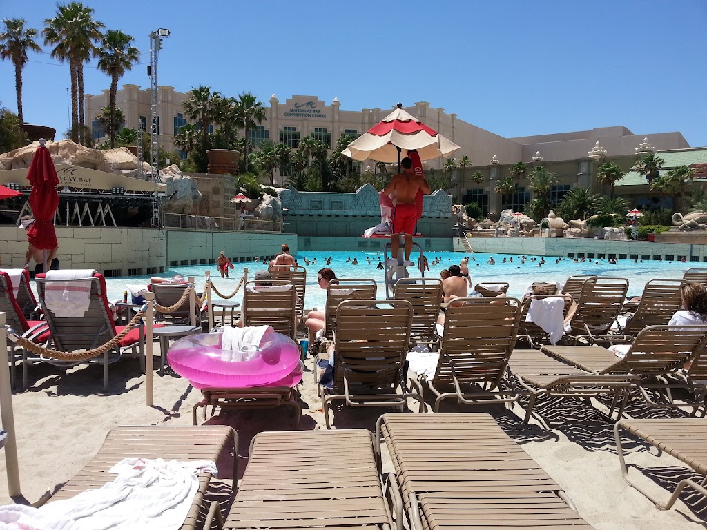 Moorea Beach Club | 3950 S Las Vegas Blvd, Las Vegas, NV 89119, USA | Phone: (702) 632-4760