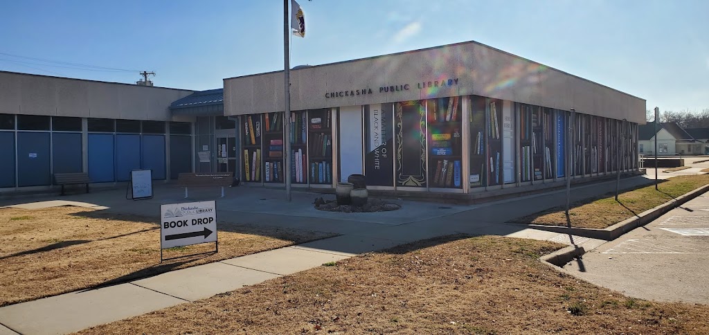 Chickasha Public Library | 527 W Iowa Ave, Chickasha, OK 73018, USA | Phone: (405) 222-6075
