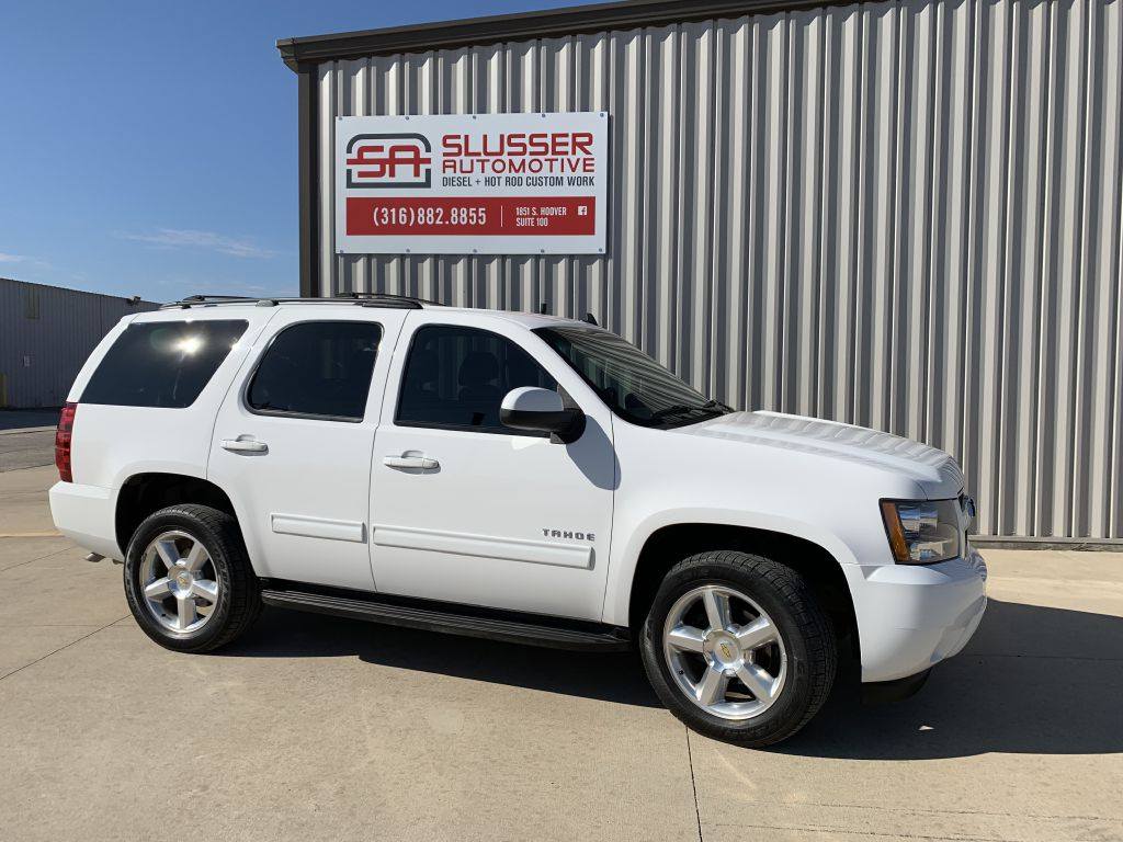 Slusser Automotive | 1611 S Hoover Rd, Wichita, KS 67209, USA | Phone: (316) 285-3504