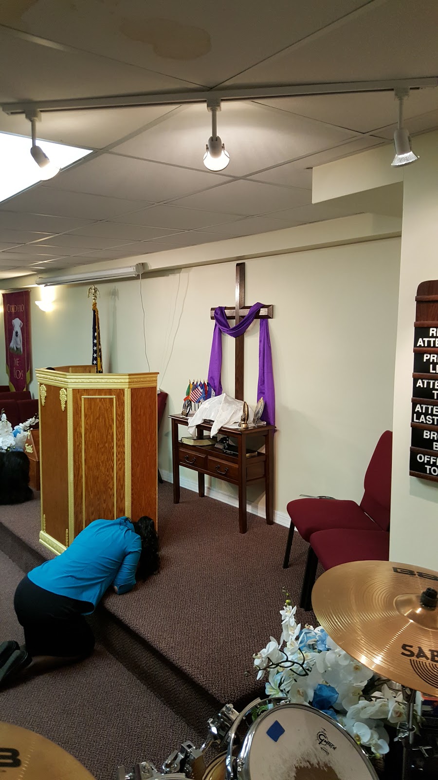 Iglesia Pentecostal Hermanos | 541 Midland Ave, Staten Island, NY 10306, USA | Phone: (718) 667-1589