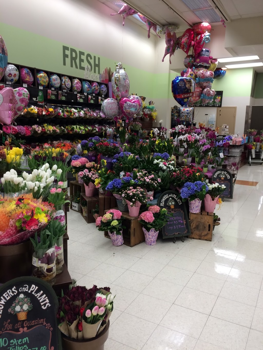 Kroger Floral | 5226 Kings Mills Rd, Mason, OH 45040, USA | Phone: (513) 398-8680