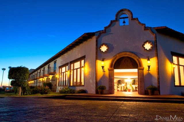 Hotel Hacienda Bajamar | Escenica Ensenada - Tijuana km. 77.5, 22760 Ensenada, B.C., Mexico | Phone: 646 155 0151