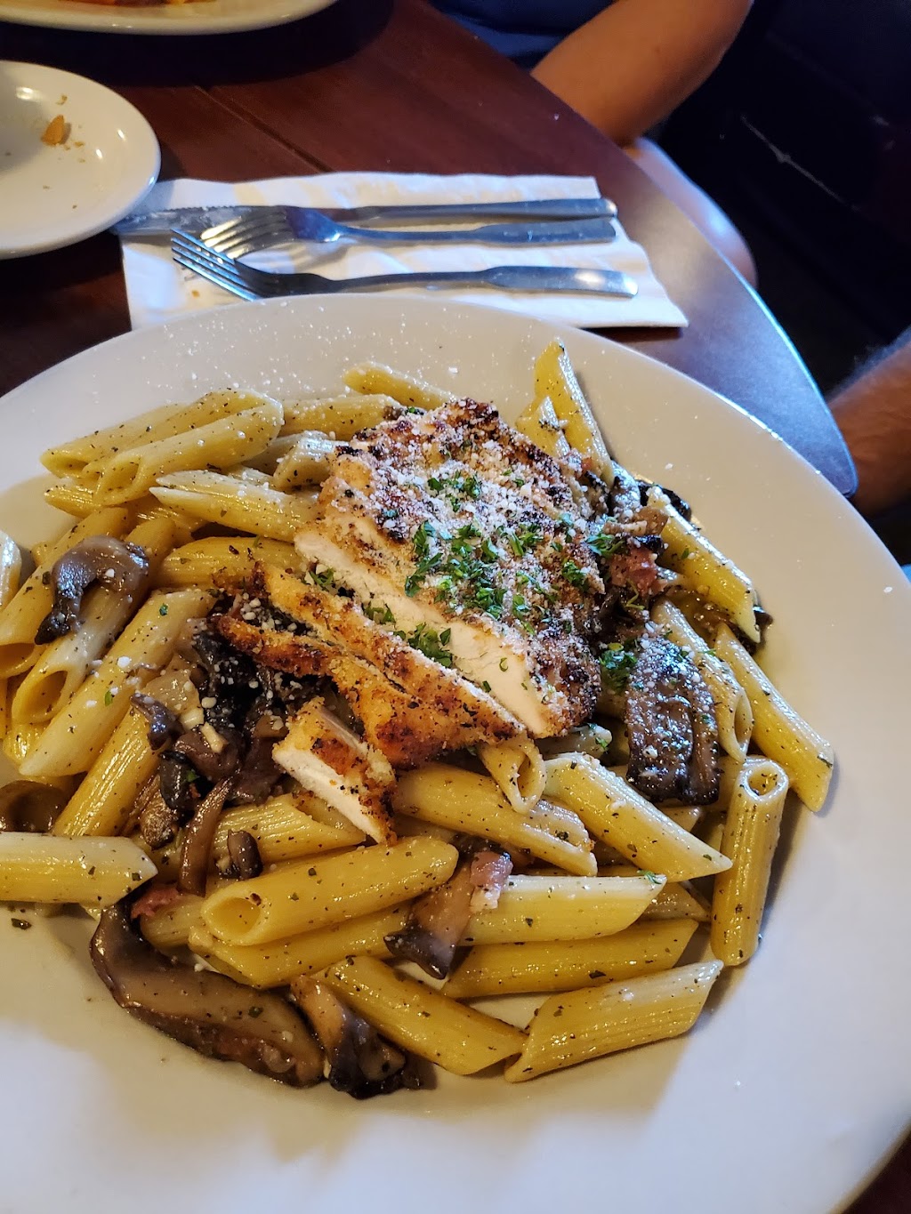 Pasta House Co | 1097 IL-157, Edwardsville, IL 62025, USA | Phone: (618) 655-9955