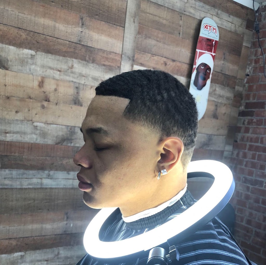 Sharpside Barber Shop | 943 S Pittsburg Ave, Tulsa, OK 74112, USA | Phone: (918) 527-7961