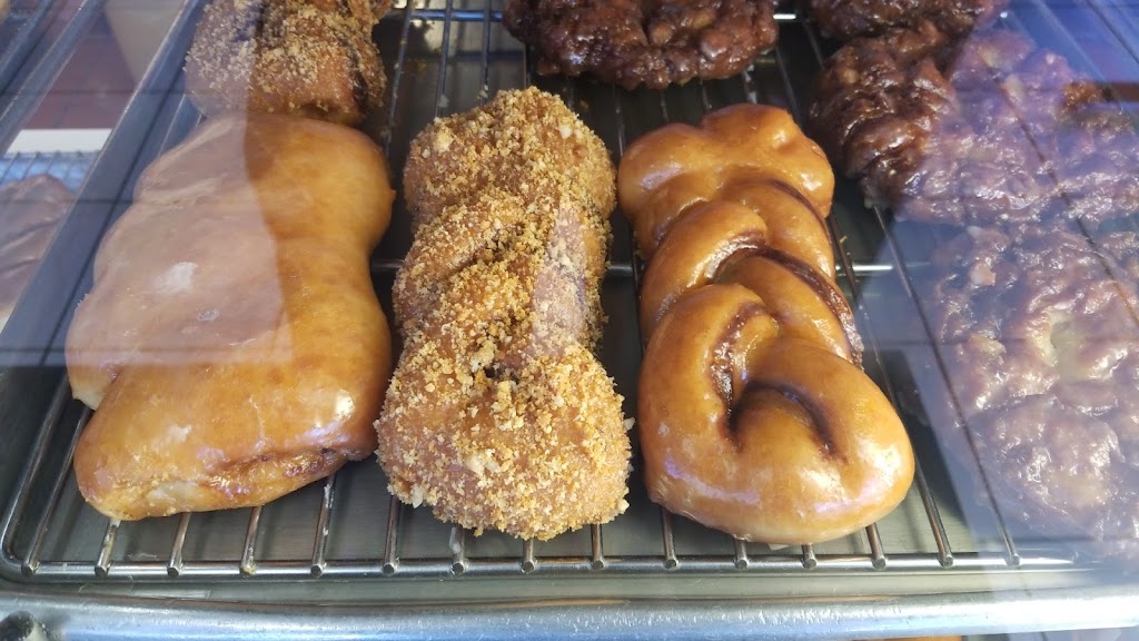 Royal Donuts | 1880 W Carson St Suite E, Torrance, CA 90501 | Phone: (310) 320-4564