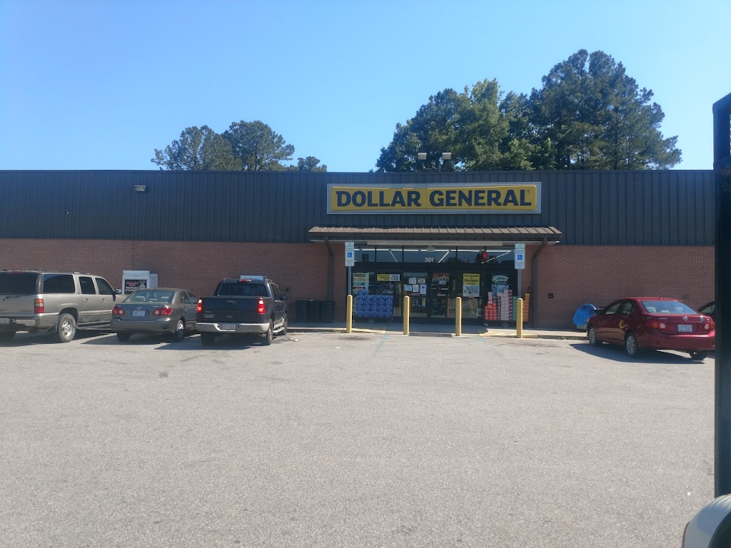 Dollar General | 301 W Green St, Franklinton, NC 27525, USA | Phone: (919) 925-3580