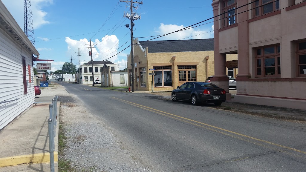 Bayou Lafourche Folklife | 110 Main St, Lockport, LA 70374, USA | Phone: (985) 532-5909