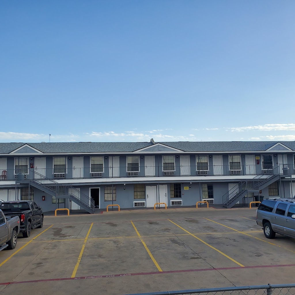 Motel 9 | 9017 San Dario Ave, Laredo, TX 78045, USA | Phone: (956) 615-0123