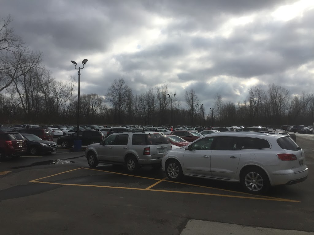 Fastlane Airport Parking | 27075 Wick Rd, Taylor, MI 48180, USA | Phone: (734) 629-4019