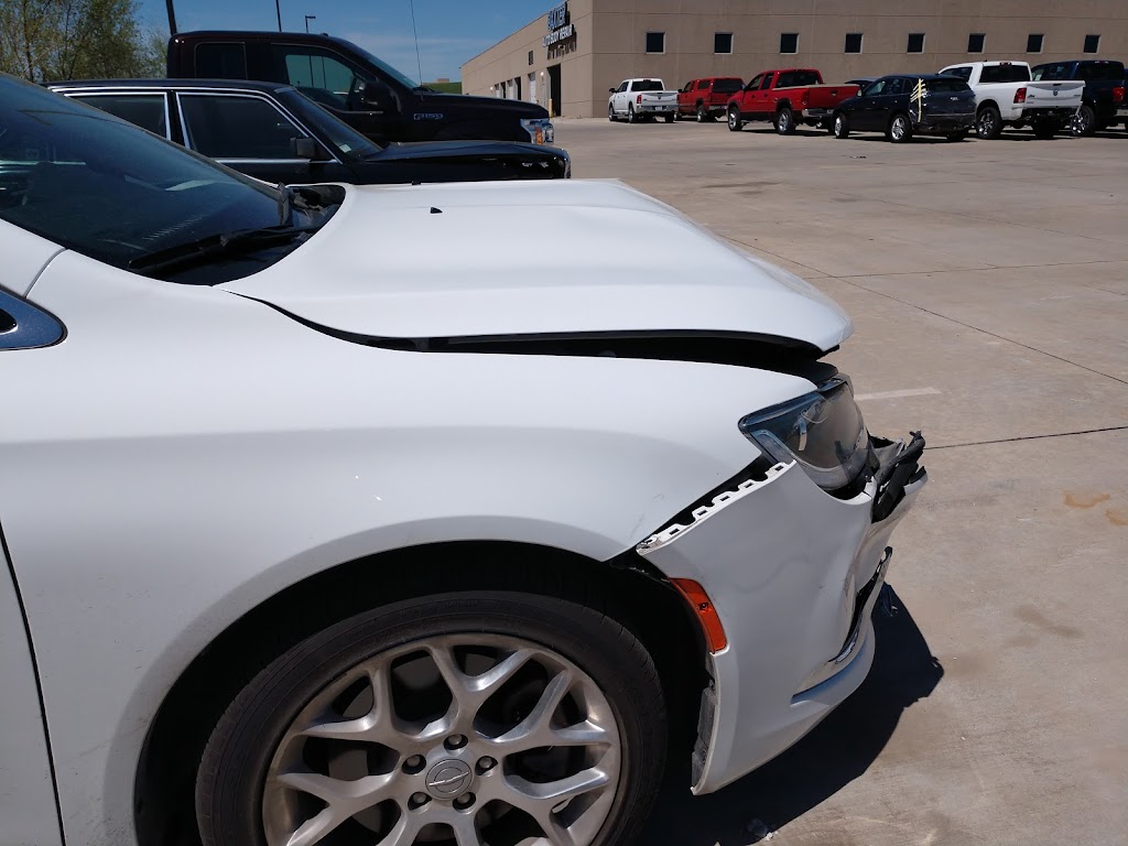 B Street Collision Center - West Dodge | 845 N 177th Cir, Omaha, NE 68118, USA | Phone: (402) 493-3397