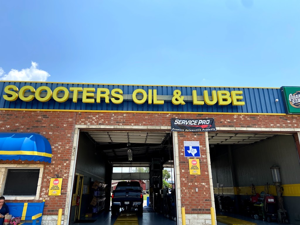 Scooters Oil & Lube | 614 S Elm St, Royse City, TX 75189, USA | Phone: (972) 636-9731