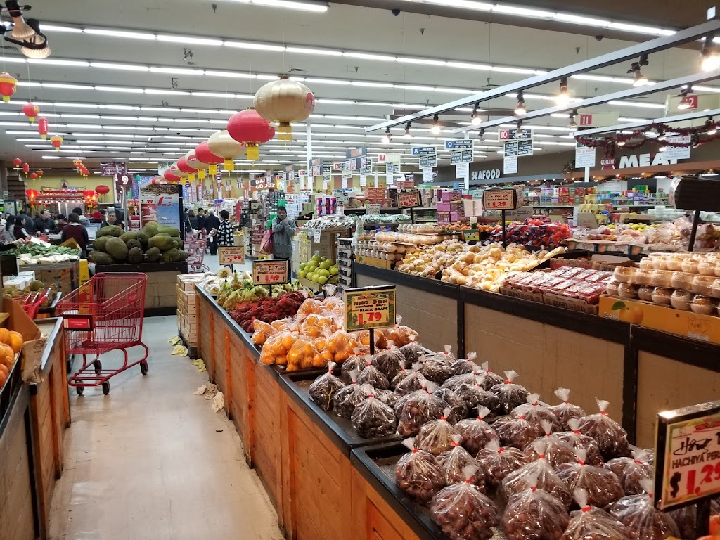 Hoa Binh Garden Grove Supermarket | 13922 Brookhurst St, Garden Grove, CA 92843, USA | Phone: (714) 534-8899