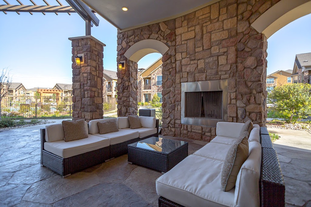 Mansions at Timberland Apartments | 11401 N Riverside Dr, Fort Worth, TX 76244, USA | Phone: (817) 330-6776