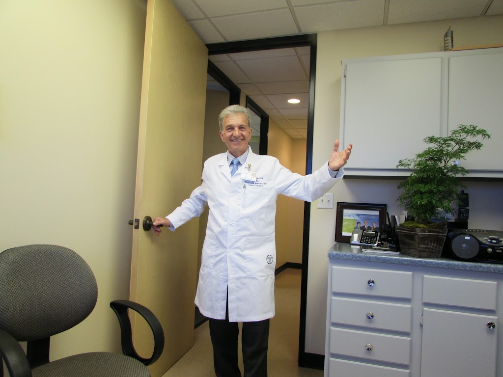 Dr. Neskovic | 500 E Olive Ave #750, Burbank, CA 91501, USA | Phone: (818) 244-4114