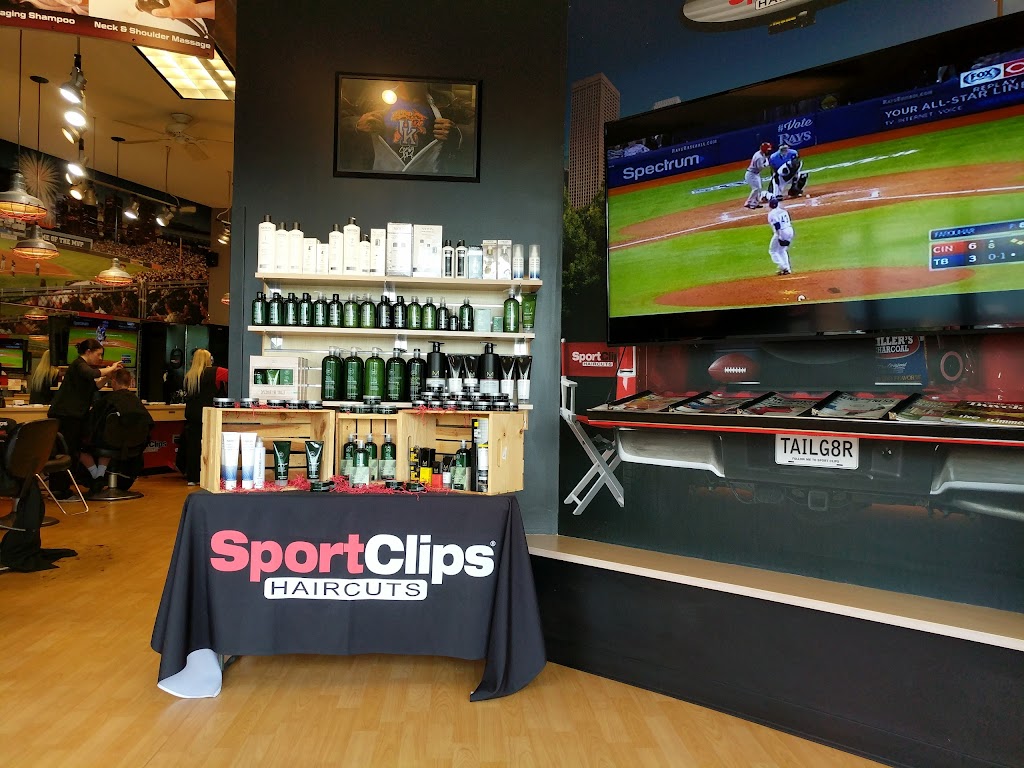 Sport Clips Haircuts of Fort Wright | 1990 Highland Pike, Fort Wright, KY 41017, USA | Phone: (859) 331-0648