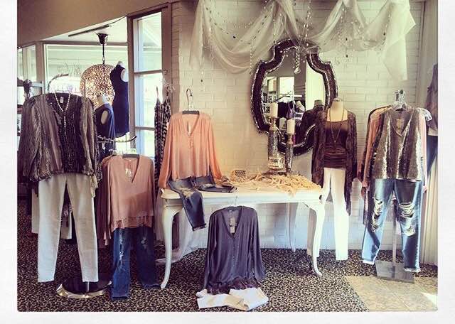 Chaussure | 6491 E Pacific Coast Hwy, Long Beach, CA 90803, USA | Phone: (562) 596-2122