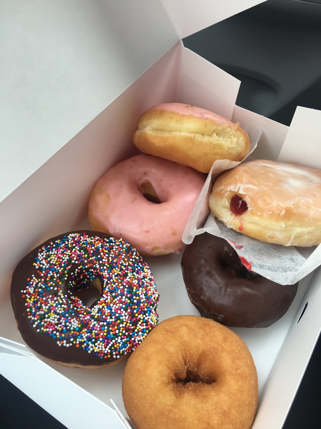 Daylight Donuts | 1050 N Flood Ave, Norman, OK 73069, USA | Phone: (405) 366-7730