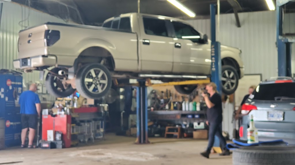 lou jones auto service | 1066 Broad St E, Dunnville, ON N1A 2Z2, Canada | Phone: (905) 774-3710