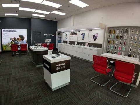 Verizon Authorized Retailer - Russell Cellular | 6333 Camp Bowie Blvd Ste 224, Fort Worth, TX 76116, USA | Phone: (682) 385-9660