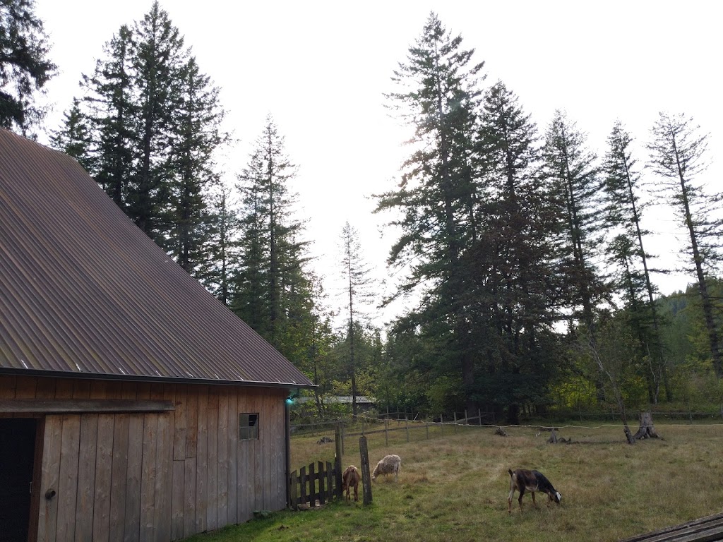 Pomeroy Farm | 20902 NE Lucia Falls Rd, Yacolt, WA 98675, USA | Phone: (360) 686-3537