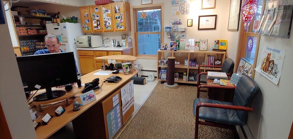 Main Street Veterinary Service | 536 1st Ave E, Shakopee, MN 55379, USA | Phone: (952) 445-5222