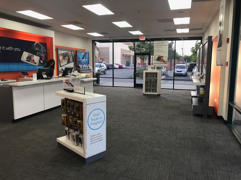 AT&T Store | 12569 Limonite Ave Suite 300, Mira Loma, CA 91752, USA | Phone: (951) 361-1301