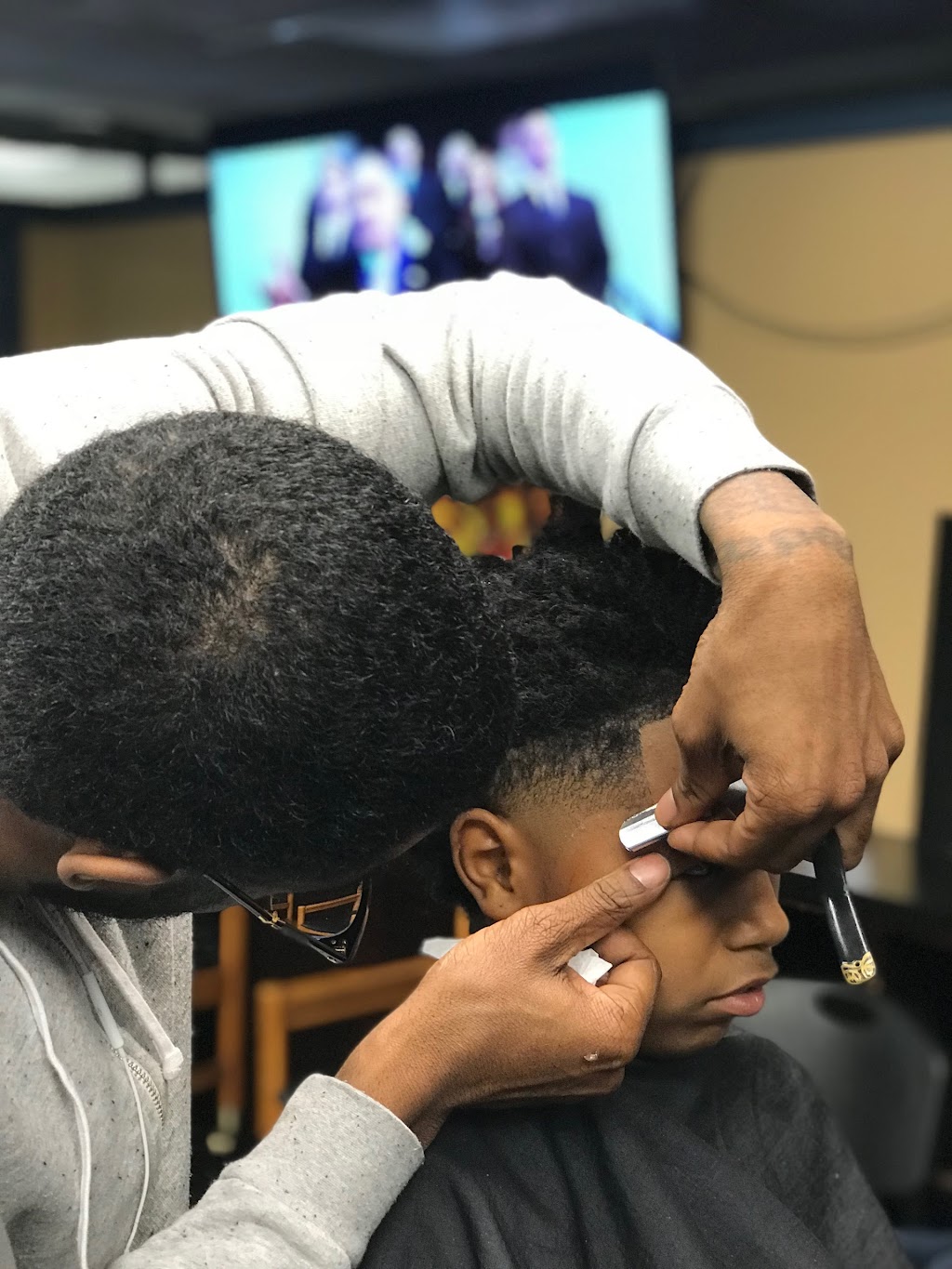 The Solewtion Barbershop | 12203 East 43rd St S, Independence, MO 64055, USA | Phone: (816) 808-4496