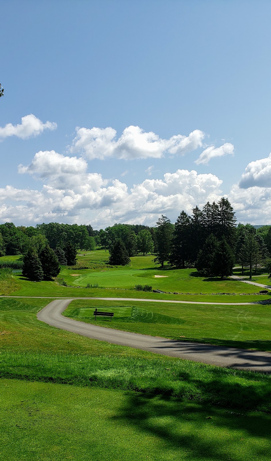 Columbia Golf & Country Club | 295 NY-217, Claverack, NY 12513, USA | Phone: (518) 851-9195