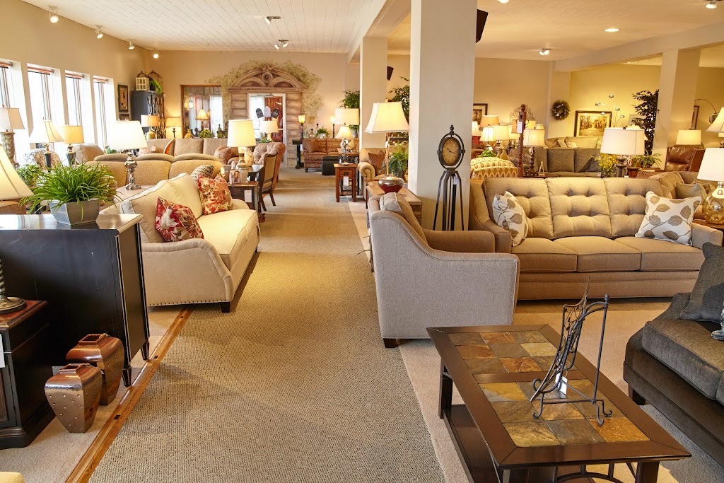 Clauser Furniture | 956 US Hwy 27, Berne, IN 46711, USA | Phone: (260) 589-2608