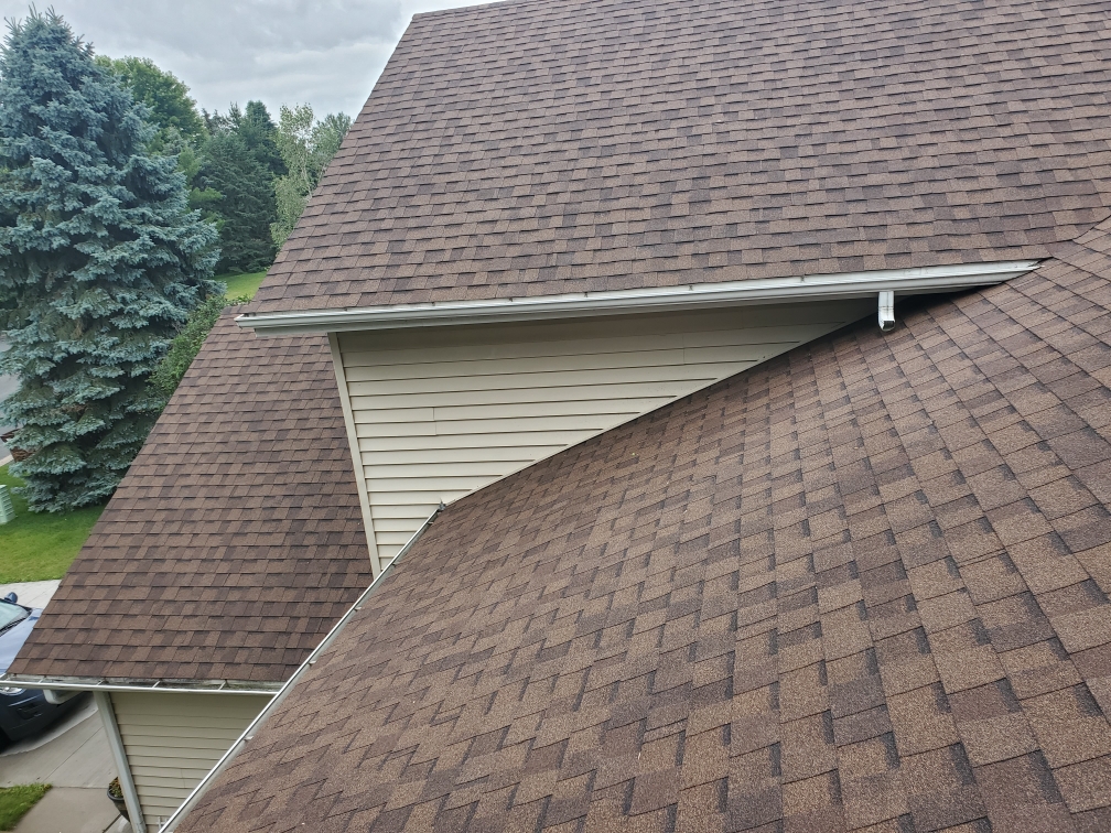 Level Edge Construction and Roofing | 9600 79th St S, Cottage Grove, MN 55016, United States | Phone: (651) 877-6821