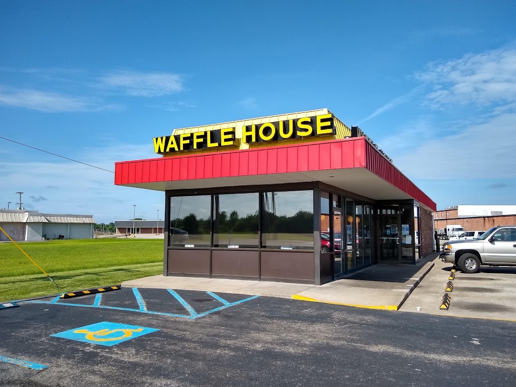 Waffle House | 213 Joe B. Hall Ave, Shepherdsville, KY 40165, USA | Phone: (502) 543-4294