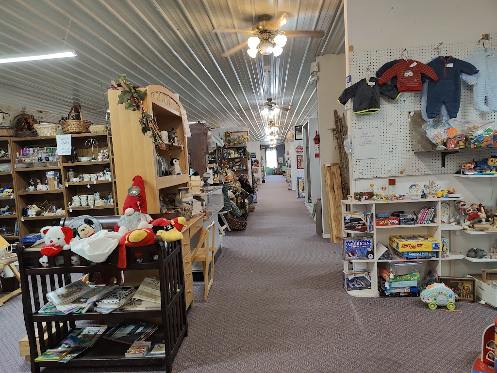 Lighthouse Antique Mall Too | 18395 W Frontage Rd, Litchfield, IL 62056, USA | Phone: (217) 324-6111