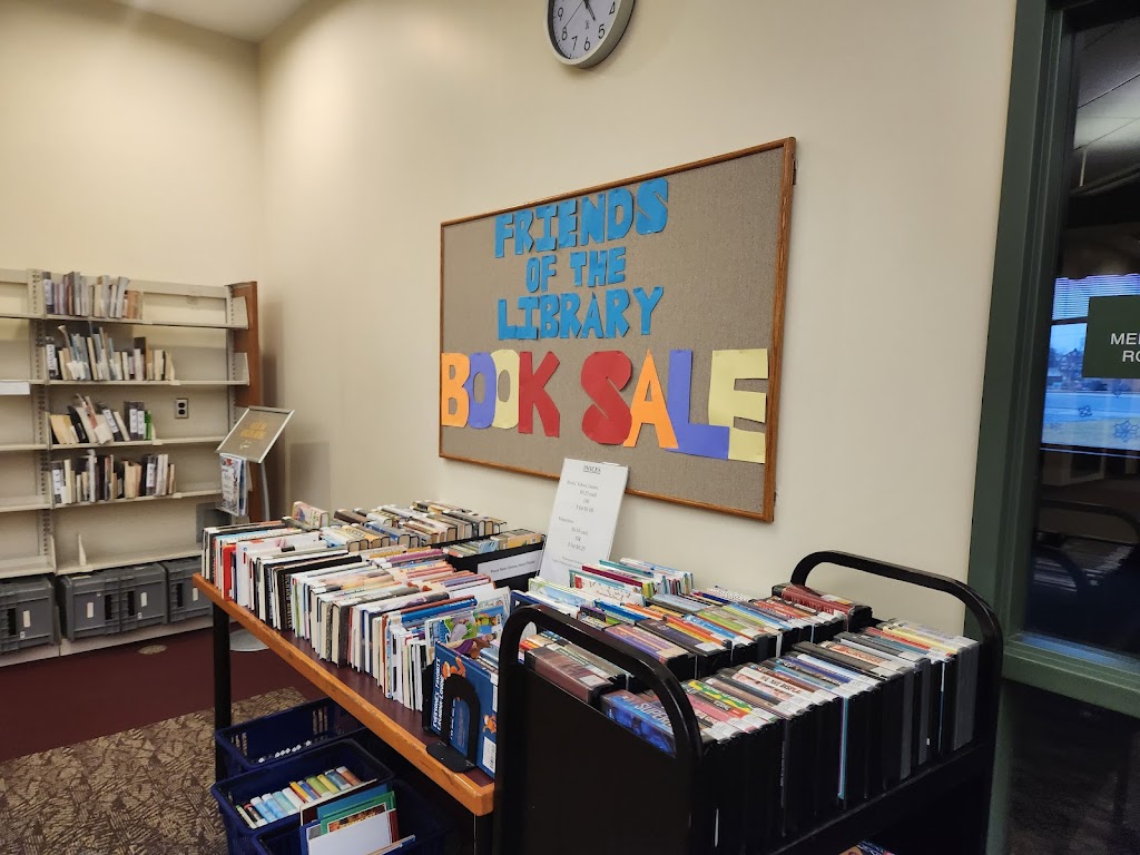 Allen County Public Library - Grabill | 13521 Grabill Rd, Grabill, IN 46741 | Phone: (260) 421-1325