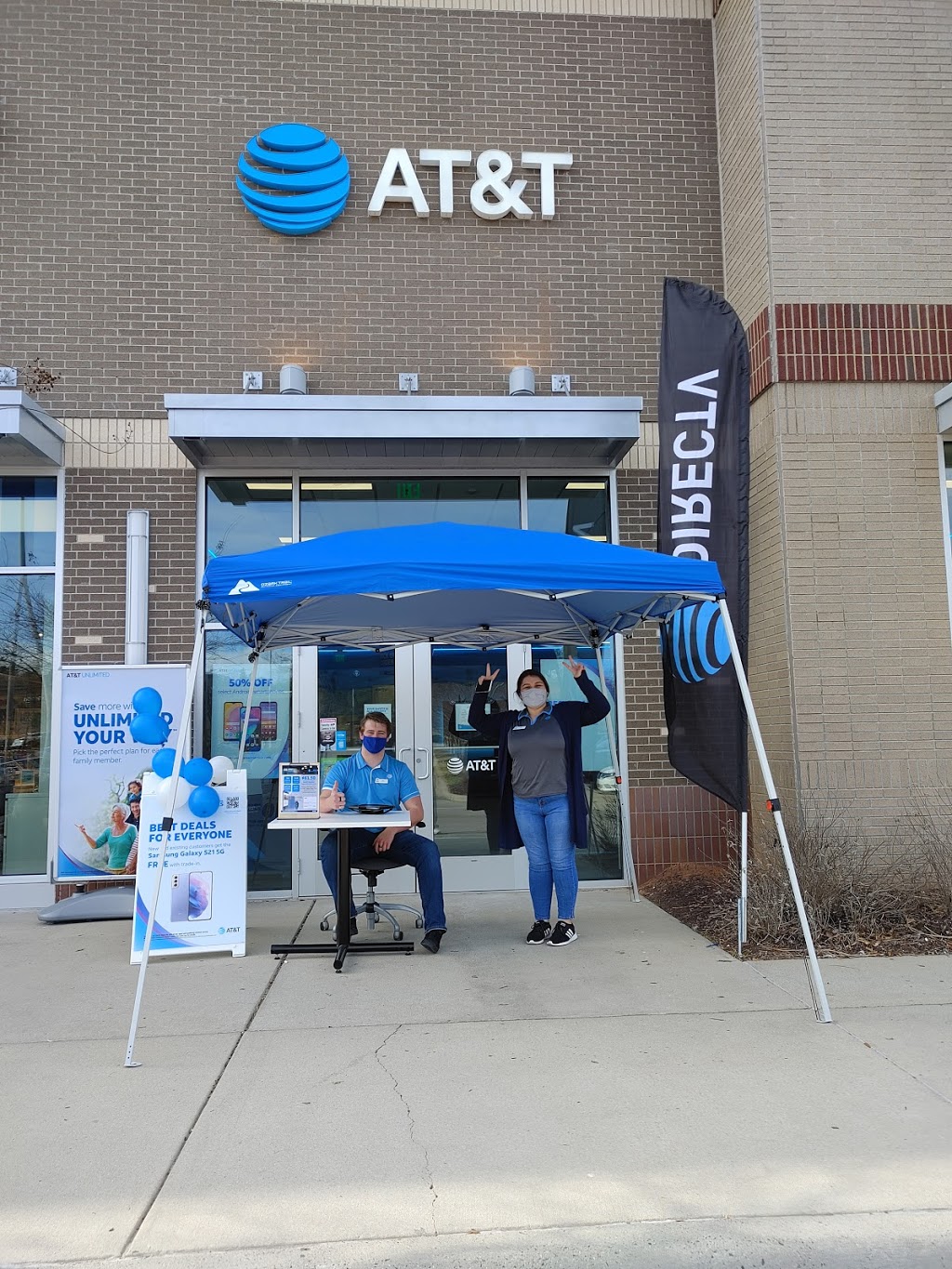 AT&T Store | 156 Grand Hill Pl, Holly Springs, NC 27540 | Phone: (919) 267-5024