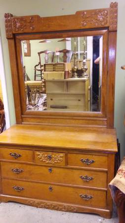 Thrift N Antique Shop | 200 Eastchester Dr, High Point, NC 27262, USA | Phone: (336) 434-3333