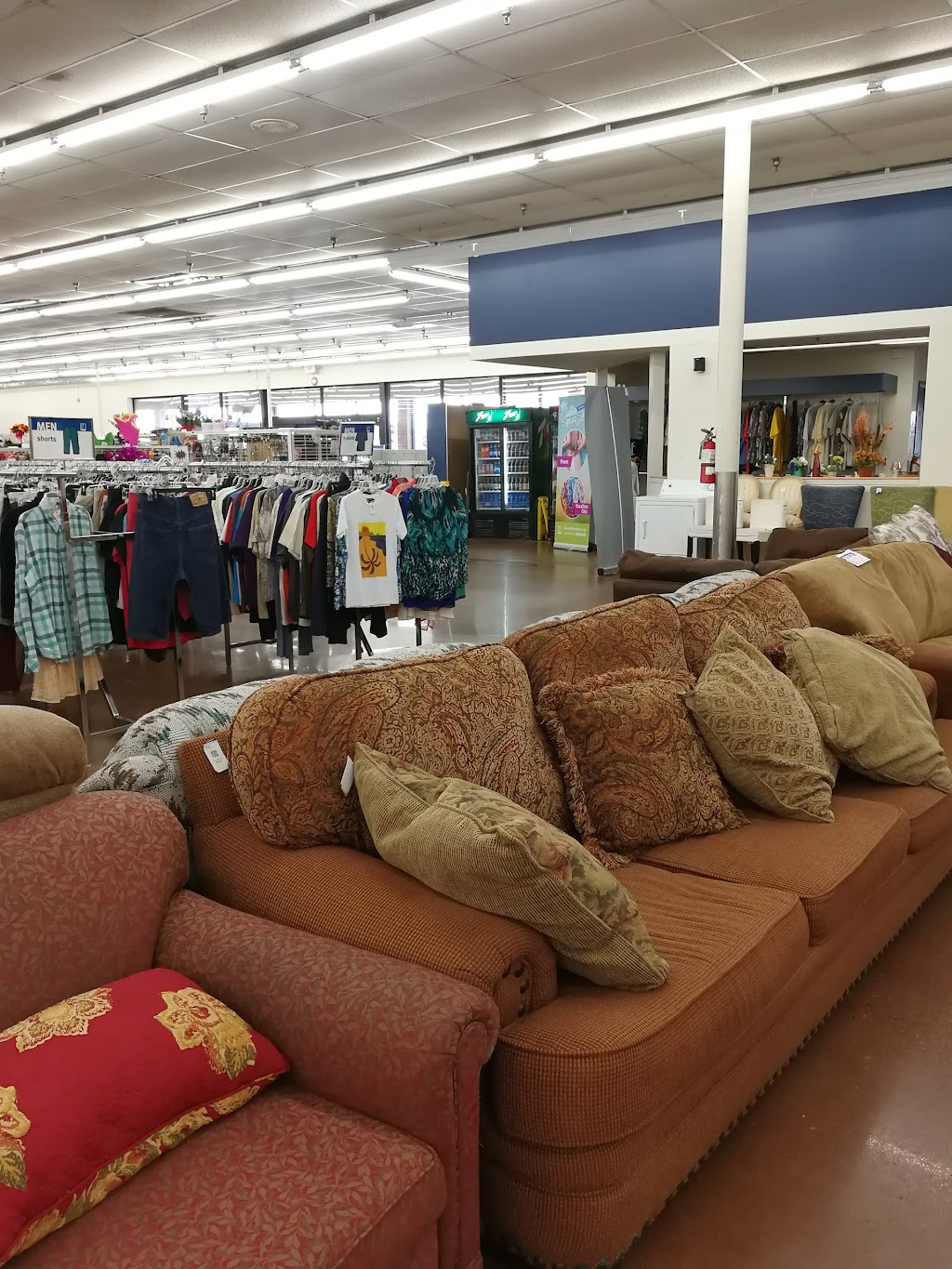 Goodwill Store - Watauga | 7201 Rufe Snow Dr, Watauga, TX 76148, USA | Phone: (817) 514-2615