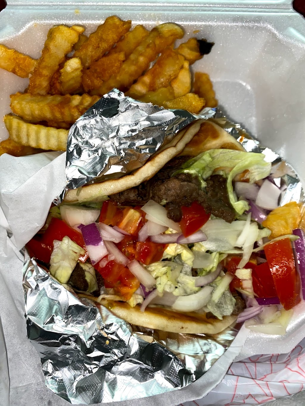 Brandons Gyro Cafe | 3524 N MacArthur Blvd, Warr Acres, OK 73122, USA | Phone: (405) 601-2111