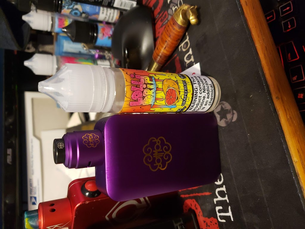 Peregrinus Vapors International Distribution | 6725 Roslyn pl B2B delivery with in 50 miles of warehouse not open to public, Racine, WI 53406, USA | Phone: (262) 672-0613