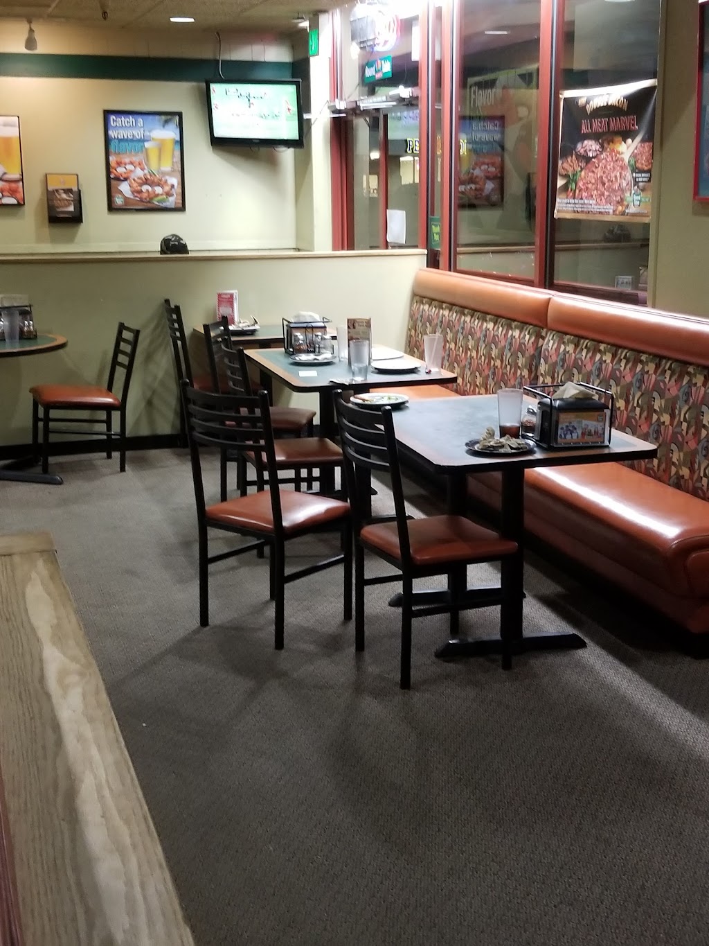 Round Table Pizza | 1075 N Hills Blvd 110 110, Reno, NV 89506, USA | Phone: (775) 677-2100