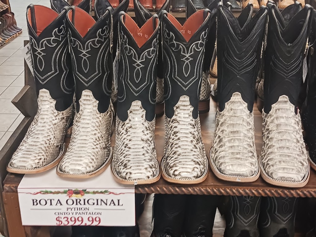 Gomez Western Wear Arlington | 511 N Watson Rd, Arlington, TX 76011 | Phone: (682) 347-4088