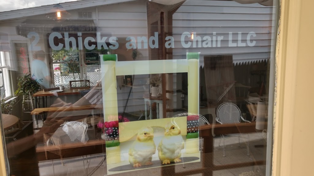 2 Chicks and a Chair | 155 Harrison St, Shipshewana, IN 46565, USA | Phone: (574) 536-6575