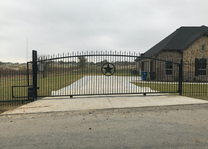4 Sure Gates - Repair & Installation | 5401 Kennedale St, Fort Worth, TX 76140, USA | Phone: (817) 965-7873