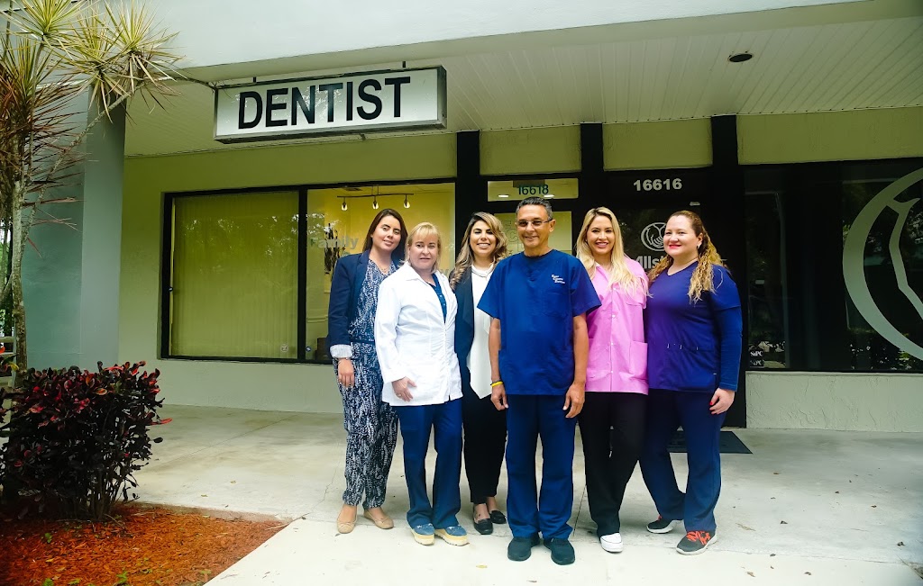 Family Cosmetic Dentistry | 16618 Saddle Club Rd, Weston, FL 33326, USA | Phone: (954) 659-9669
