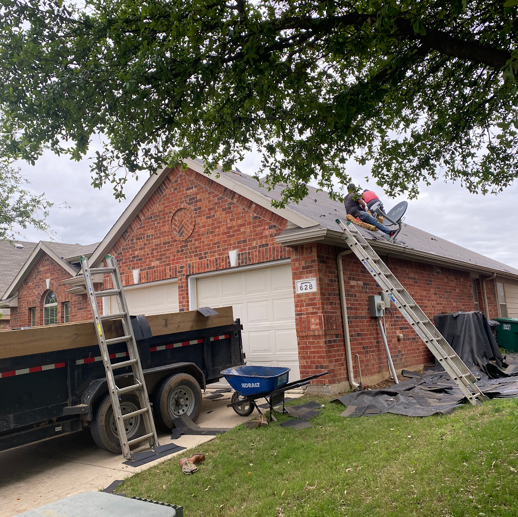 Floyd Heggie Roofing and Repair | 6395 Rolling Meadow Trail, Fort Worth, TX 76135, USA | Phone: (817) 237-8164