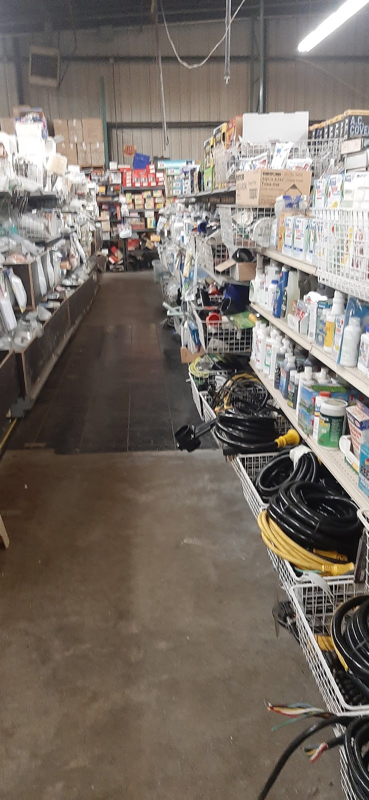 Walts RVSurplus | 1275 Railroad St, Corona, CA 92882, USA | Phone: (951) 270-0015