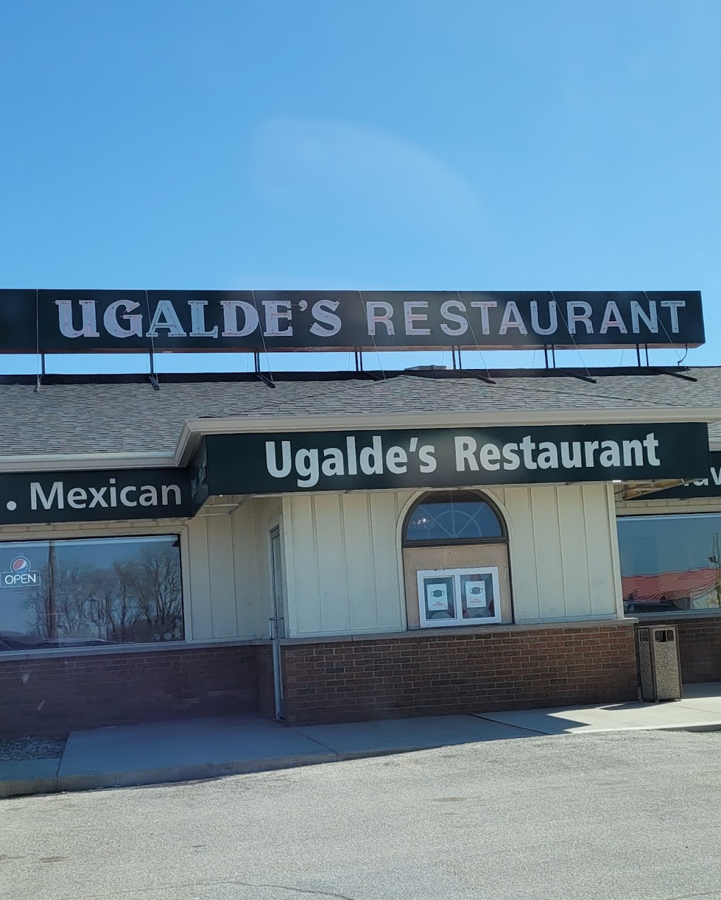 Ugaldes Family Restaurant | 7253 S Warren Rd, Warren, IN 46792, USA | Phone: (260) 375-4510