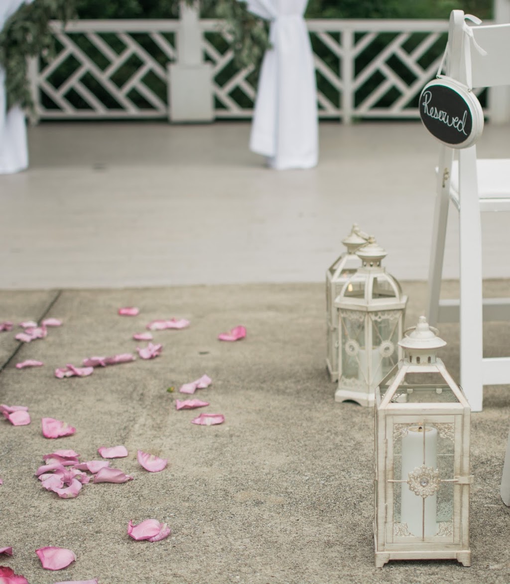 A Peachy Keen Wedding | Piedmont Village, 2800 Canton Rd #600, Marietta, GA 30066, USA | Phone: (404) 964-3636