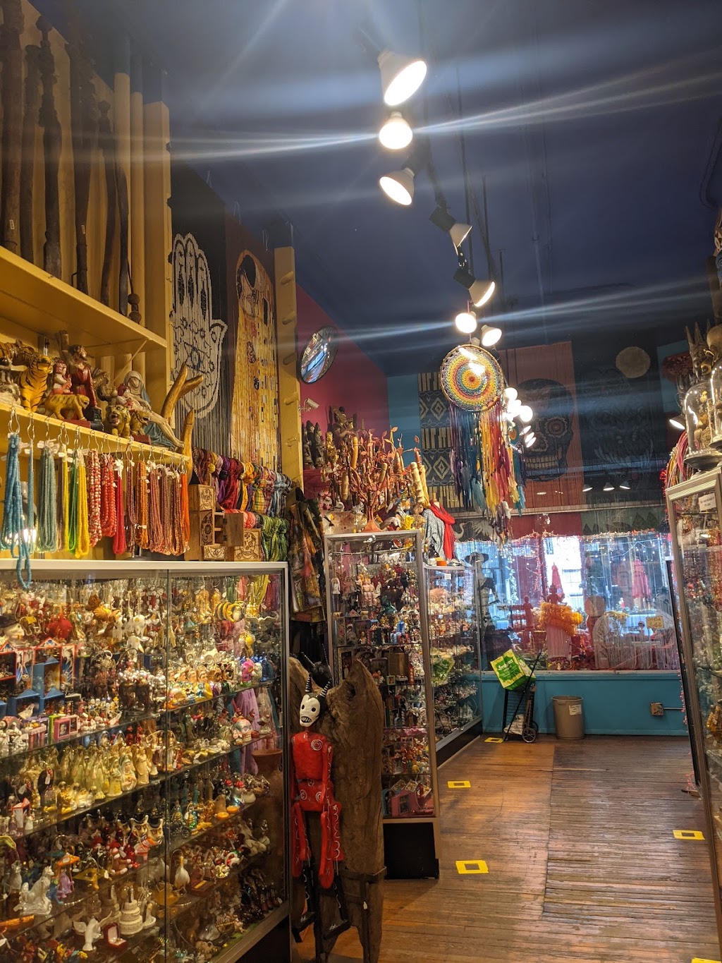 Beads of Paradise | 16 E 17th St, New York, NY 10003, USA | Phone: (212) 620-0642