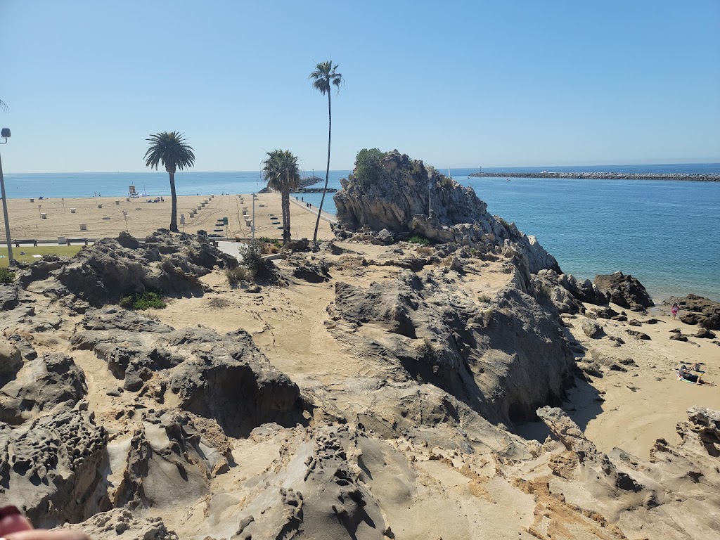 Corona del Mar Municipal Lot | 3000 Breakers Dr, Newport Beach, CA 92661, USA | Phone: (949) 644-3390