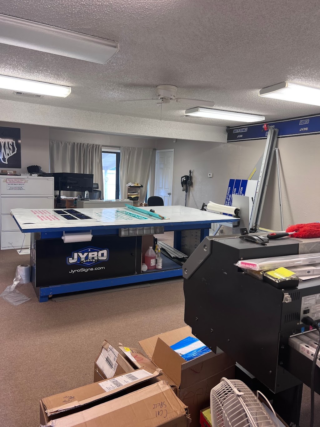 Jyro Signs, LLC | 5191 US-67, Midlothian, TX 76065 | Phone: (972) 723-5976